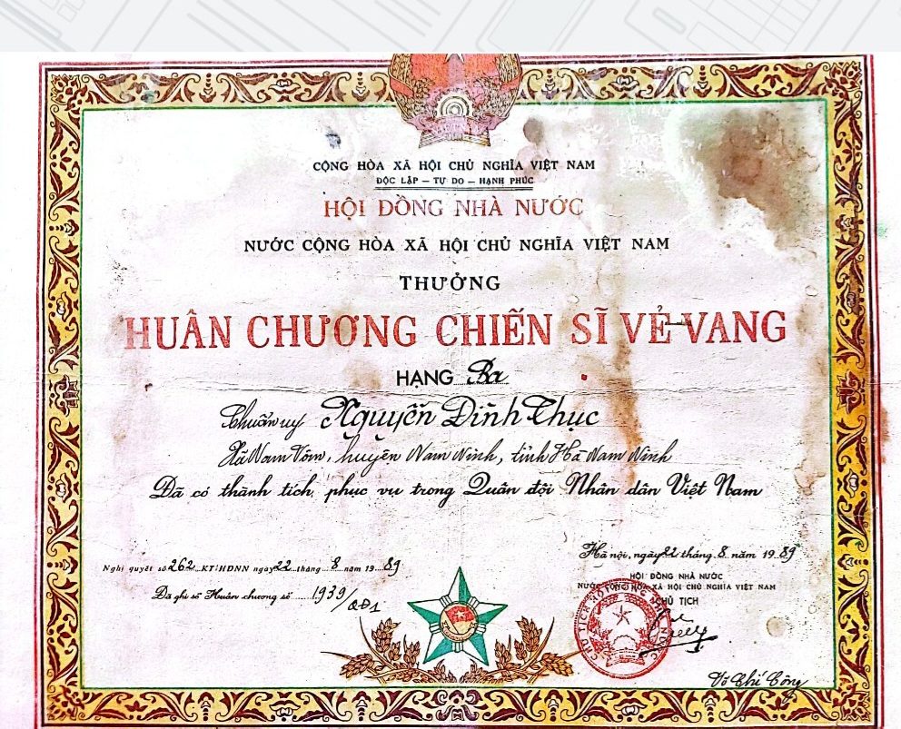 huân chương chiên sĩ vẻ vang