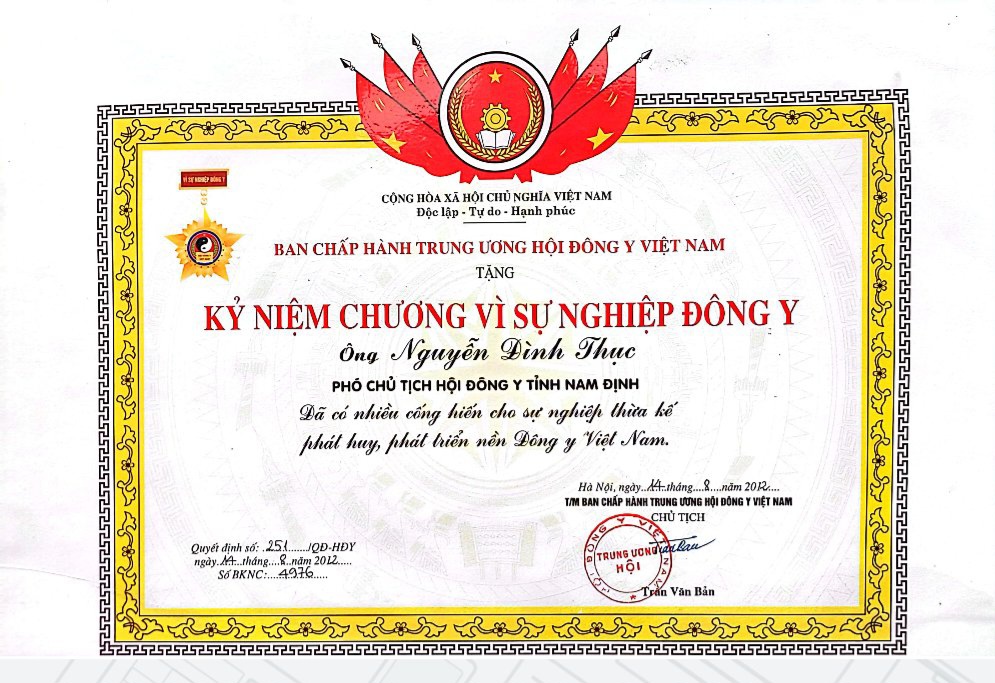 Giấy khen